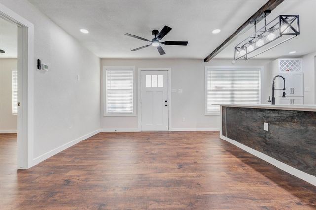 500 Shirley Street, Eagle Lake, TX 77434