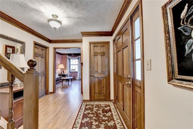 861 Maxie Ln, Lawrenceville, GA 30044