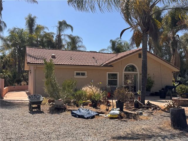 3261 N Kenora, Spring Valley, CA 91977