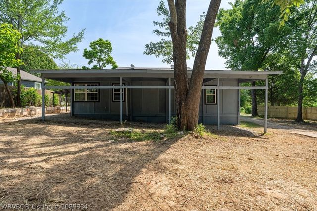 320 Maple Shade Road, Alma, AR 72921