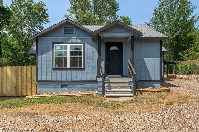 320 Maple Shade Road, Alma, AR 72921