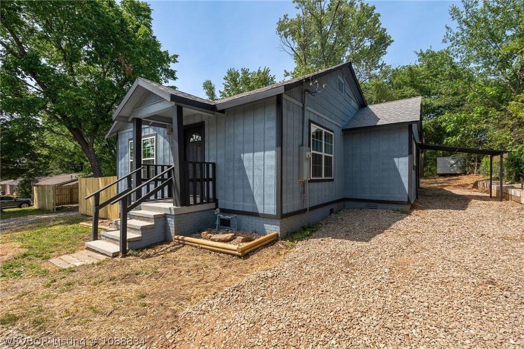 320 Maple Shade Road, Alma, AR 72921