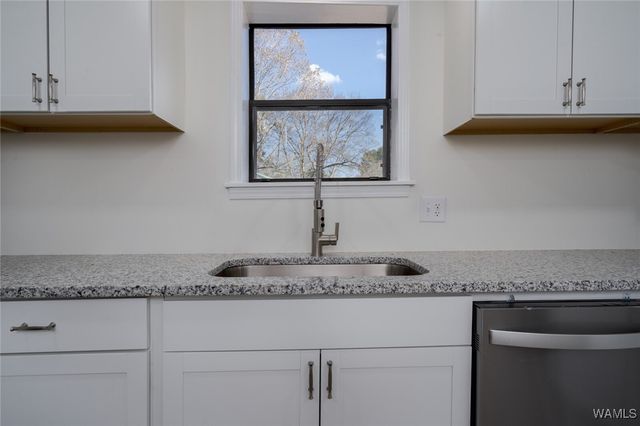 604 2nd Street NW, Gordo, AL 35466