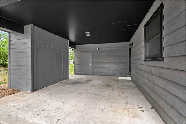 1 Kilby Lane, Bella Vista, AR 72715