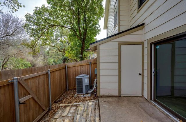 11821 Bittern HOLW 34, Austin, TX 78758