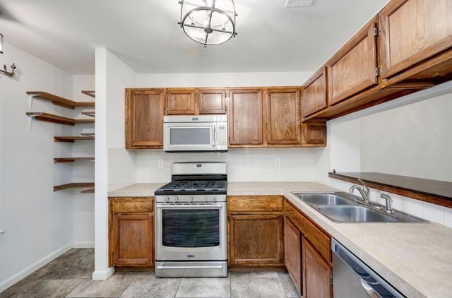 11821 Bittern HOLW 34, Austin, TX 78758