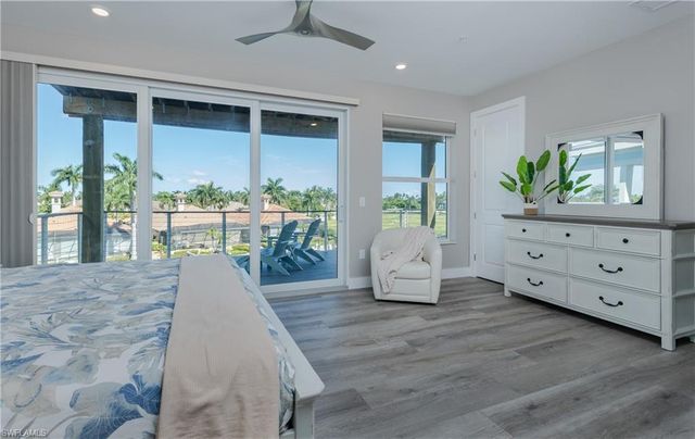 5874 Shell Cove DR, Cape Coral, FL 33914