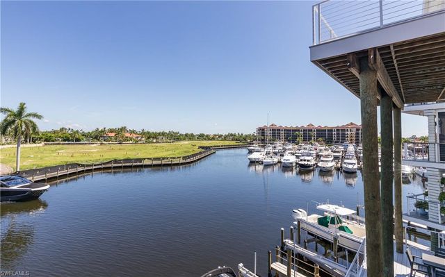 5874 Shell Cove DR, Cape Coral, FL 33914