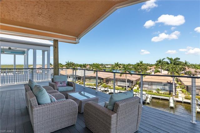 5874 Shell Cove DR, Cape Coral, FL 33914