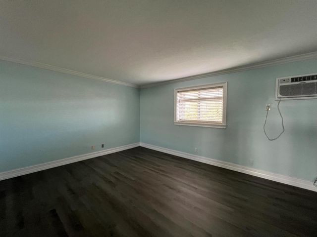 131 Shore Court C1, North Palm Beach, FL 33408