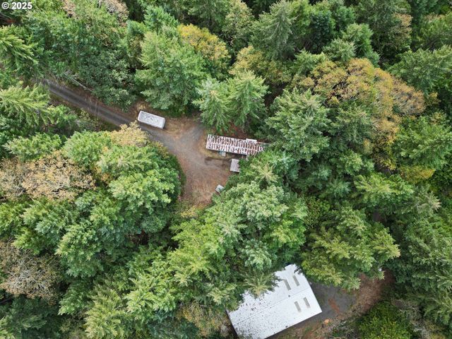 24977 STURTEVANT Dr, Veneta, OR 97487