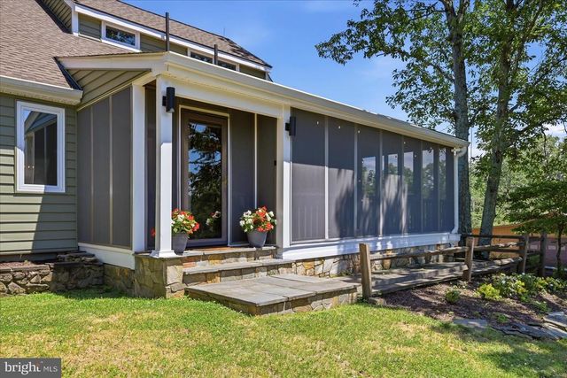 5221 MOUNTAIN VIEW DR, Broad Run, VA 20137