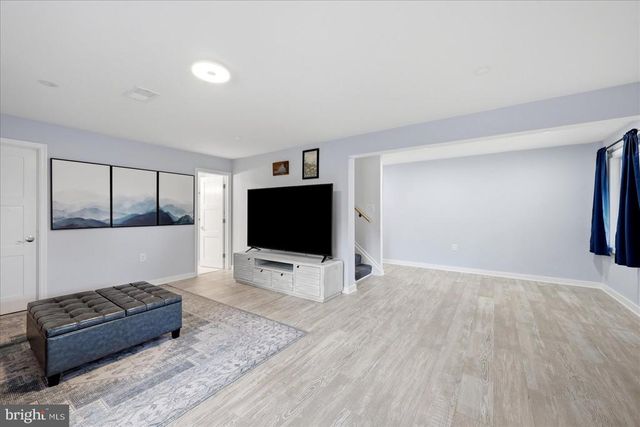 5221 MOUNTAIN VIEW DR, Broad Run, VA 20137