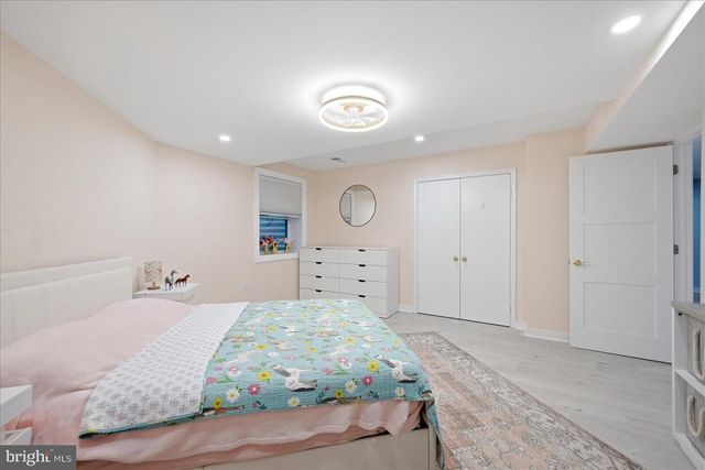 5221 MOUNTAIN VIEW DR, Broad Run, VA 20137