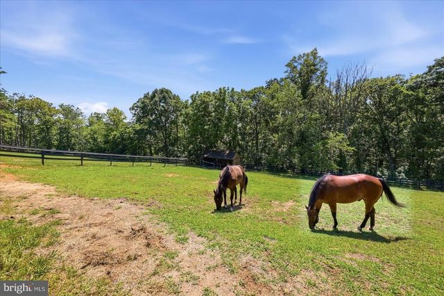 5221 MOUNTAIN VIEW DR, Broad Run, VA 20137