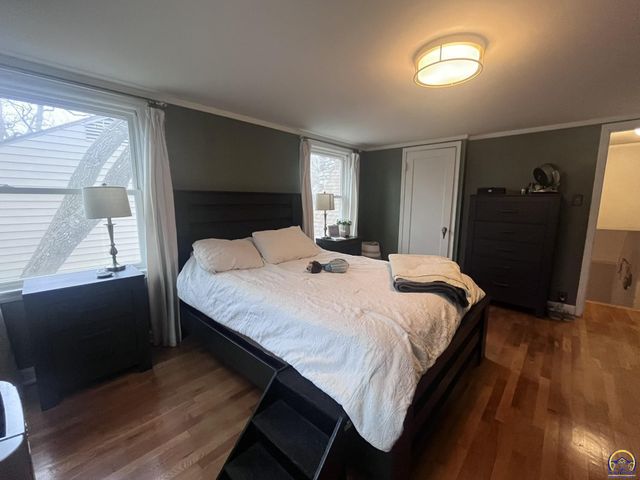 1514 SW Oakley AVE, Topeka, KS 66604