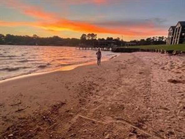 2112 Fm 3186 D4, Onalaska, TX 77360