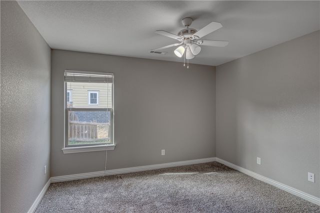 709 NW 64th Avenue, Bentonville, AR 72713