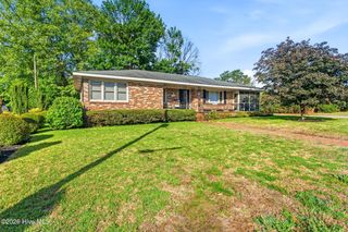 502 Poplar Street, Hamlet, NC 28345