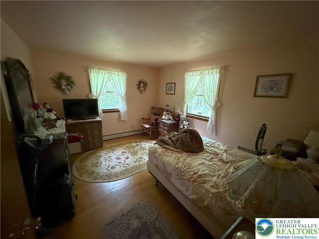 195 Gun Club Road, Towamensing Twp, PA 18071
