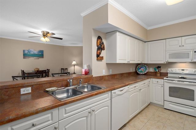 4516 SEAGULL DRIVE 810, New Port Richey, FL 34652