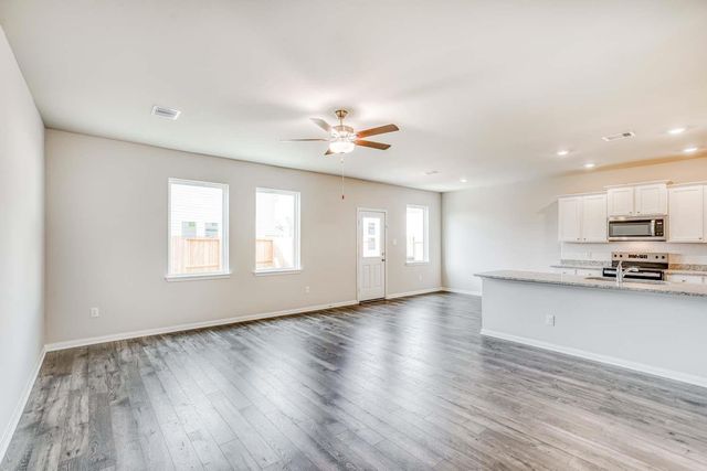 8119 Sunberry Shadow Drive, Houston, TX 77016