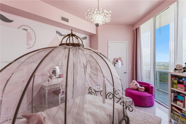 15811 Collins Avenue 4004, Sunny Isles Beach, FL 33160