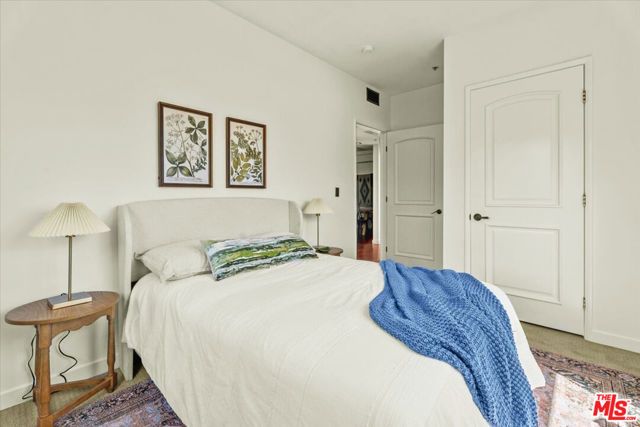 417 S Westmoreland Avenue 404, Los Angeles, CA 90020