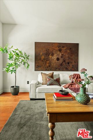 417 S Westmoreland Avenue 404, Los Angeles, CA 90020