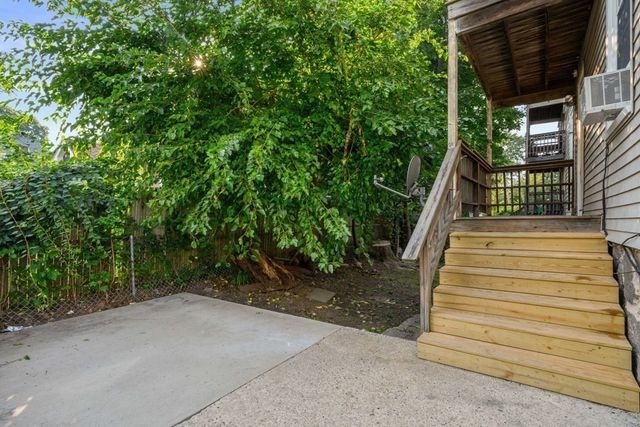 193 Florence St 2, Boston, MA 02131