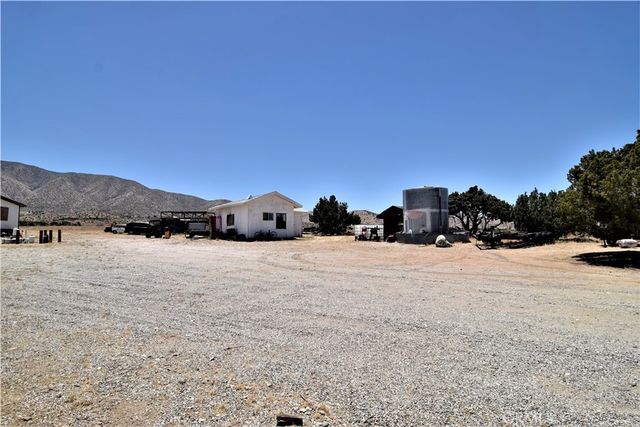 10140 Arrow, Littlerock, CA 93543