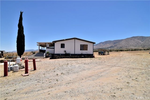 10140 Arrow, Littlerock, CA 93543
