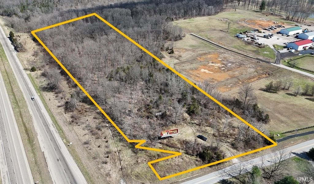 101 E Smithville Road, Bloomington, IN 47401