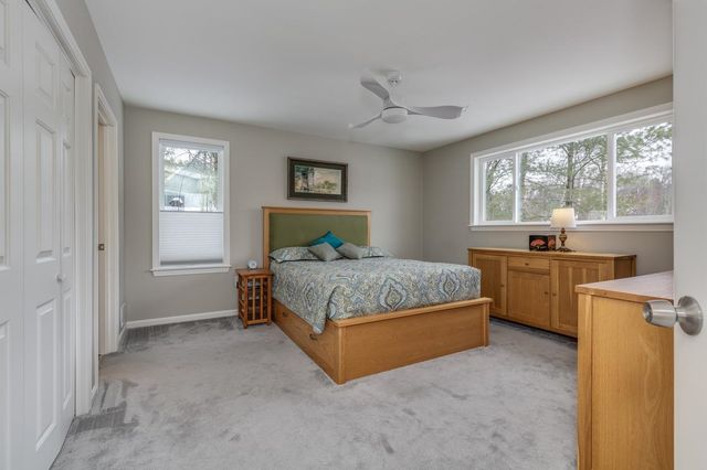 141 Chase Way, Manchester, NH 03104