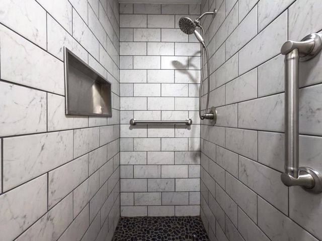 141 Chase Way, Manchester, NH 03104