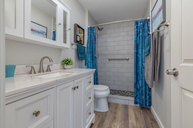 141 Chase Way, Manchester, NH 03104