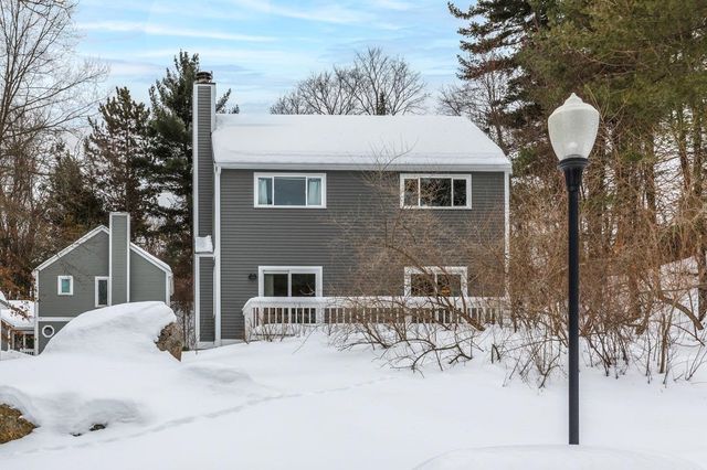 141 Chase Way, Manchester, NH 03104