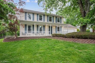 7310 S Meadow Drive, Concord Twp, OH 44077
