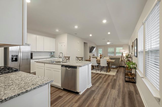 524 View DR, Georgetown, TX 78628