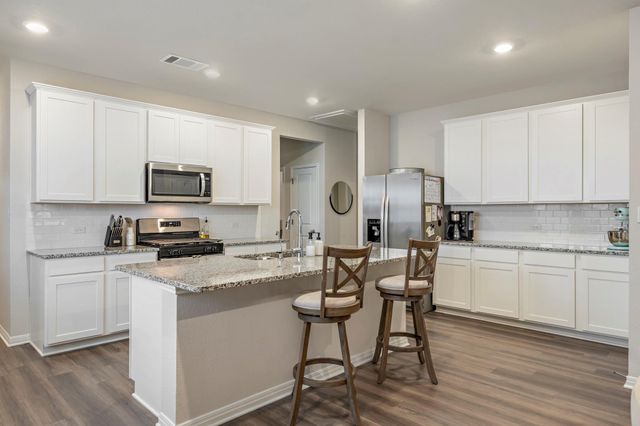524 View DR, Georgetown, TX 78628