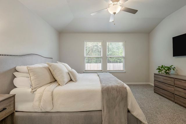 524 View DR, Georgetown, TX 78628