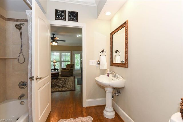 18 Windrock Way, Greensboro, NC 27455