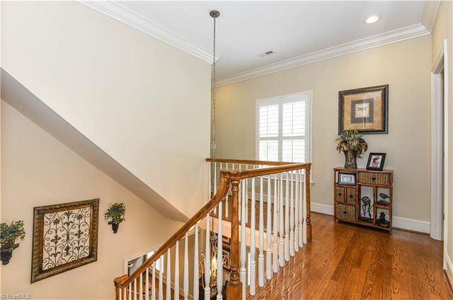 18 Windrock Way, Greensboro, NC 27455