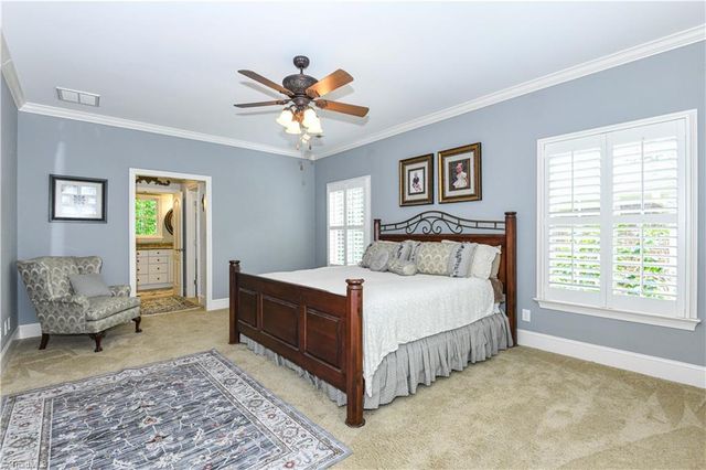 18 Windrock Way, Greensboro, NC 27455
