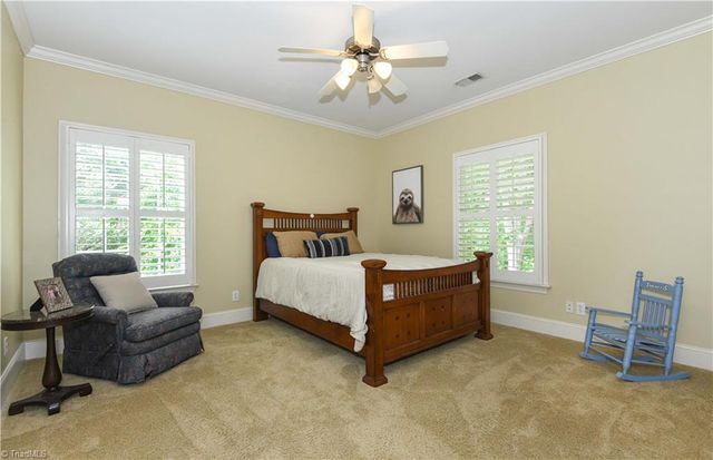 18 Windrock Way, Greensboro, NC 27455