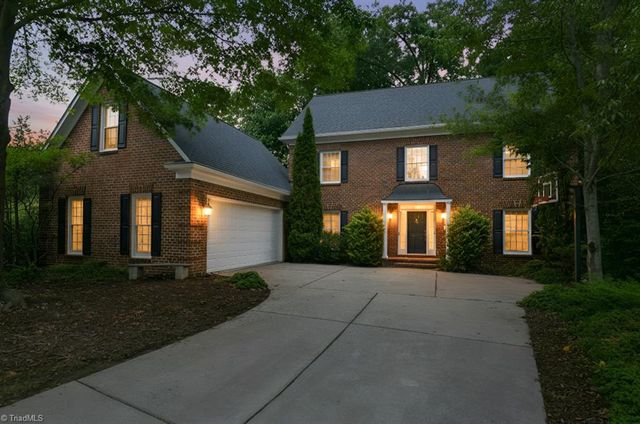 18 Windrock Way, Greensboro, NC 27455