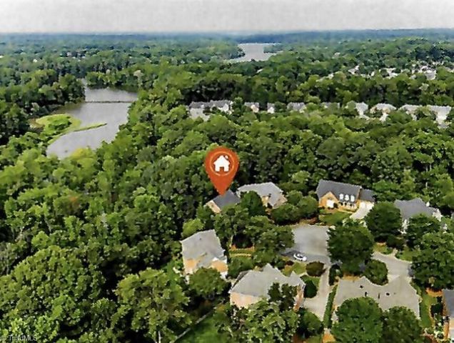 18 Windrock Way, Greensboro, NC 27455
