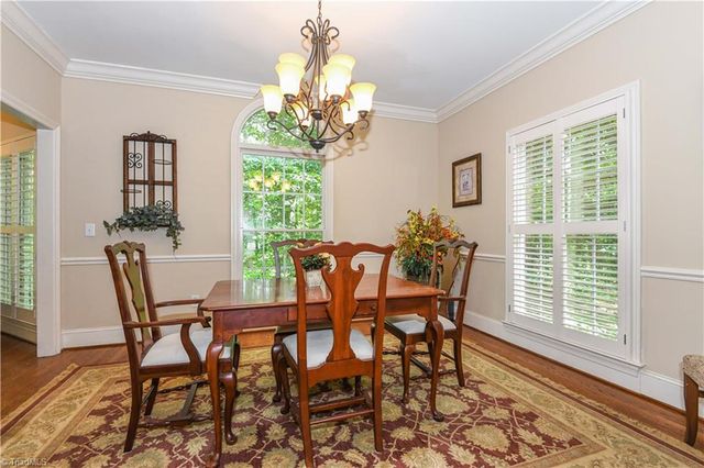 18 Windrock Way, Greensboro, NC 27455