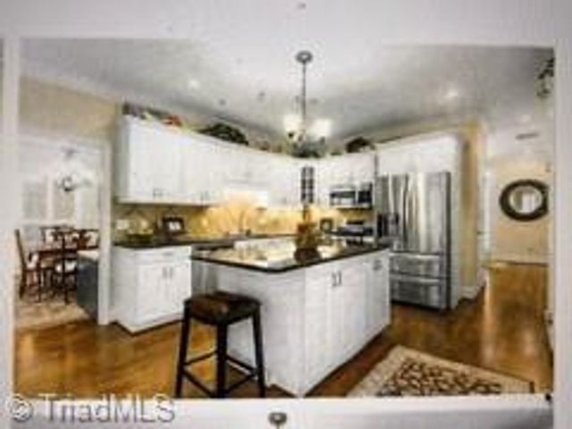 18 Windrock Way, Greensboro, NC 27455