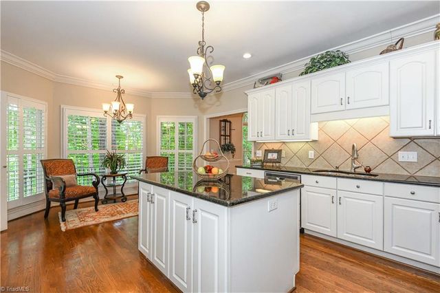 18 Windrock Way, Greensboro, NC 27455
